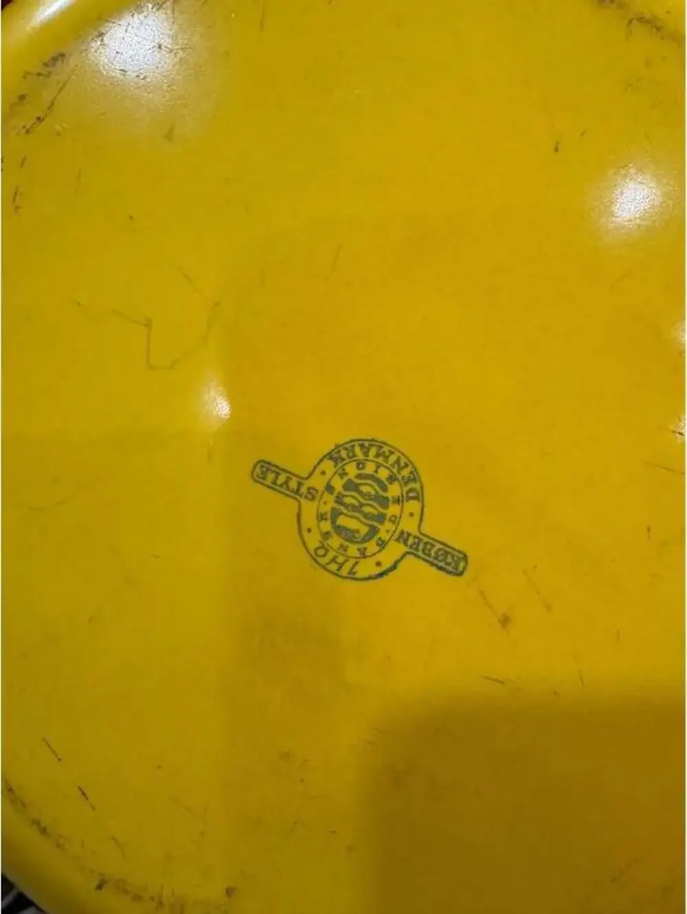 Dansk vibrant yellow